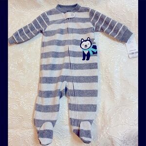 🎉Carter’s  baby boy zippered jumpsuits  size 3 M